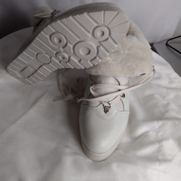 La Canadienne Shearling Winter Boot Booties VINTAGE 1996 CLSC Sz 9 M New in Box - Picture 4 of 8